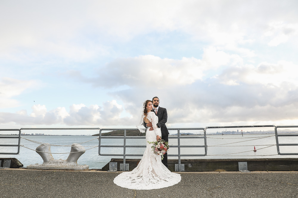 Mr & Mrs Ross Mr & Mrs Ross